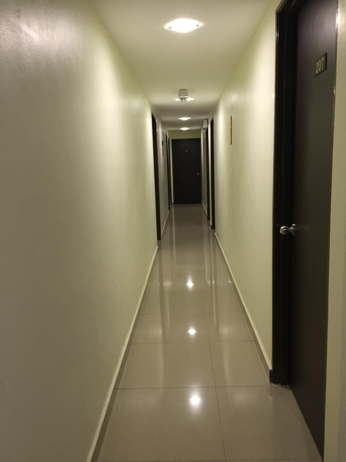 Desa House Hotel Kepong Extérieur photo