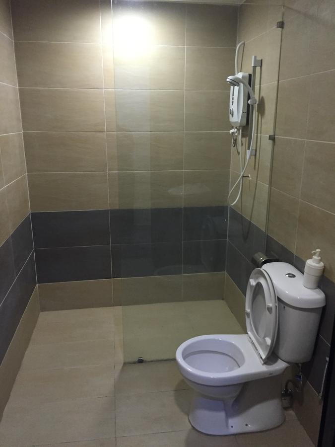 Desa House Hotel Kepong Extérieur photo