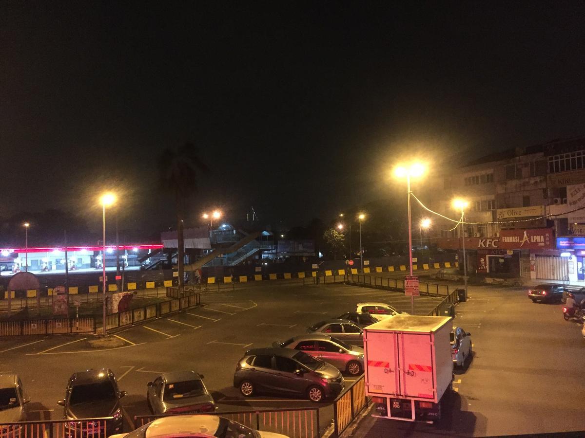 Desa House Hotel Kepong Extérieur photo