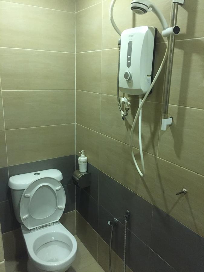 Desa House Hotel Kepong Extérieur photo