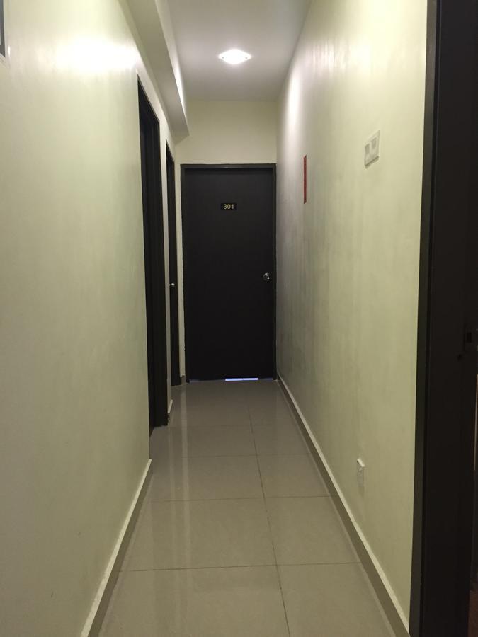 Desa House Hotel Kepong Extérieur photo