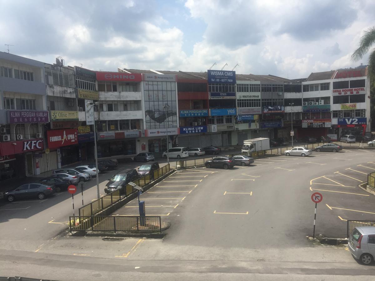 Desa House Hotel Kepong Extérieur photo