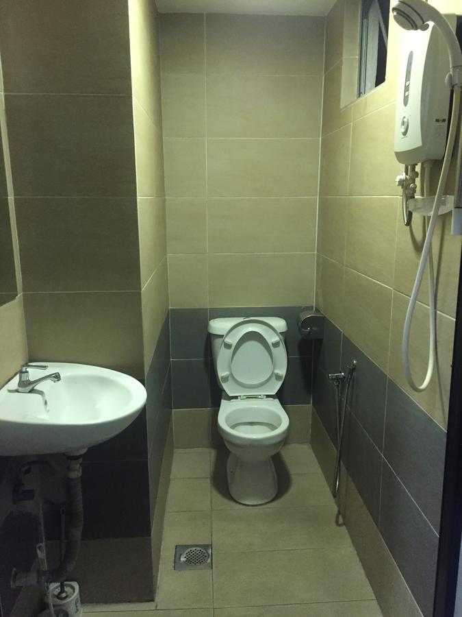 Desa House Hotel Kepong Extérieur photo